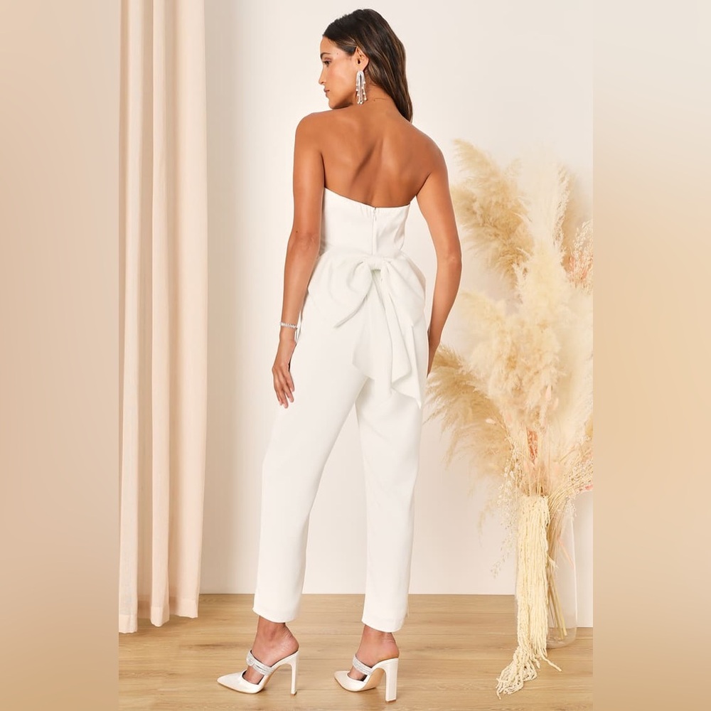 Lulus Beloved Bliss Ivory Strapless Slim Leg Bow Jumpsuit-Size XS NWOT - Picture 2 of 14